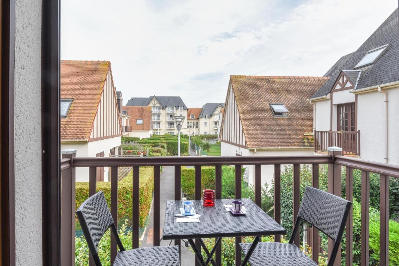Apartamento Le Voilier Courseulles-sur-Mer Exterior foto